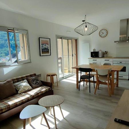 Appartement Renove 4 Pers Avec Parking A Cauterets - Fr-1-234-242 Buitenkant foto